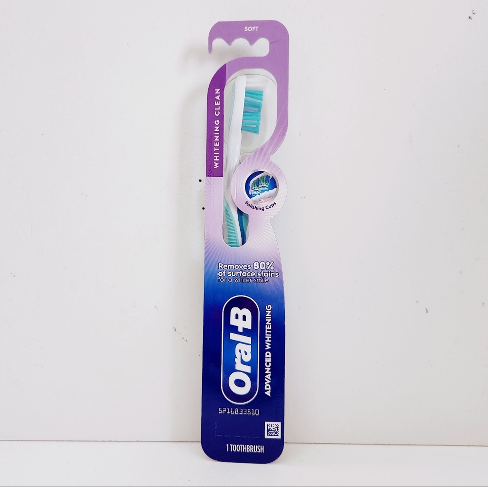 🍭7/$15 Oral-B Advanced Whitening Toothbrush Soft